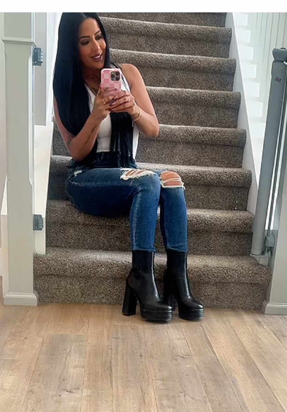 Stylish Y2K Ankle Boots for Retro Inspired Looks #y2kankleboots #ankleboots #y2kfashion #retrostyle #trendingfootwear 