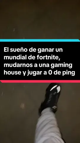 Y ahora ya casi ni hablamos entre nosotros... 