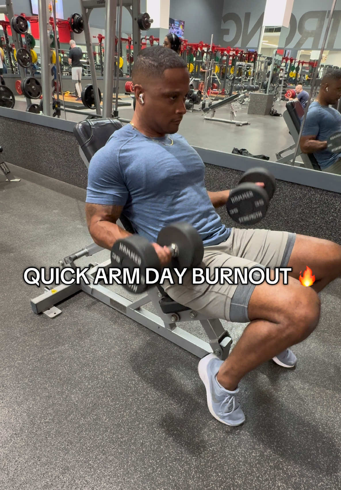 Arm day built different… would you survive this circuit? 🤔 #GymTok #Fitness #phoenixfitness #scottsdalefitness ##armday 