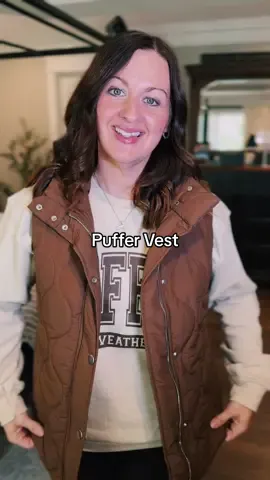 This chocolate brown puffer vest has been my go-to for chilly fall evenings 🍂 Lightweight, cozy, and it layers perfectly over hoodies + sweaters. Comes in other colors too! @Evaless official  #fallfashion #pufferveststyle #layeringoutfits #fallstyleinspo #farmgirlfavorites