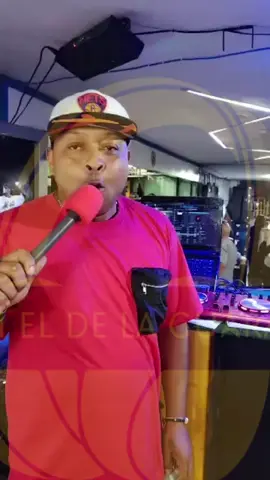 Temas que no pueden faltar en una rumba salsera ?