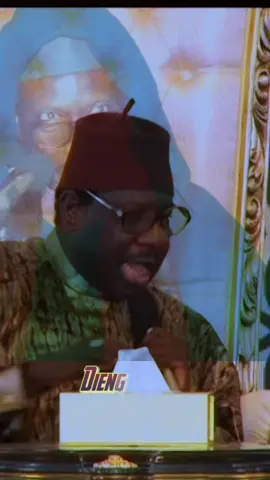•Seydouna Mouhammad SAW avec ses trois téléphones et les Héritiers de ces téléphones ‏#serignemoustaphasy #symalick #nafar✍️❤️ #dmwm #moustarchidinementnotre@@DJ Papa Laye@@Sokhna Zeynab Thiam@@AL~JAMILLAH @@Iboulaye Diop guiss Texe😂😂😂@@alineboucher94