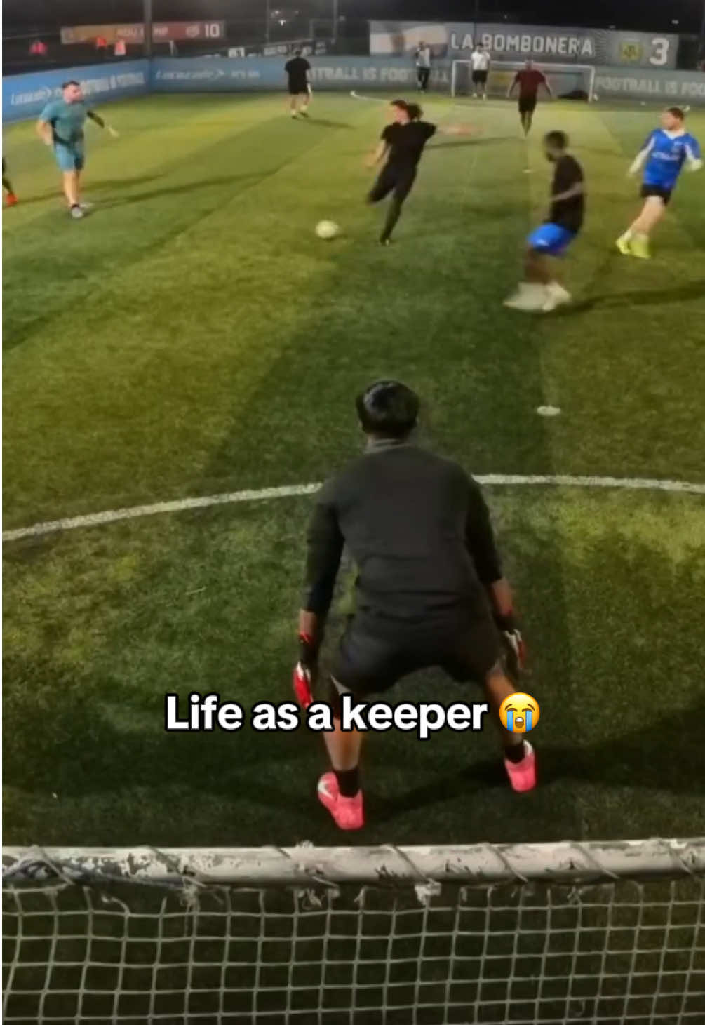 Damn 😭🤕 Every keeper knows this feeling. 🥴 @MontiGK #goalkeeper #football #footballtiktok #funny #fyp 