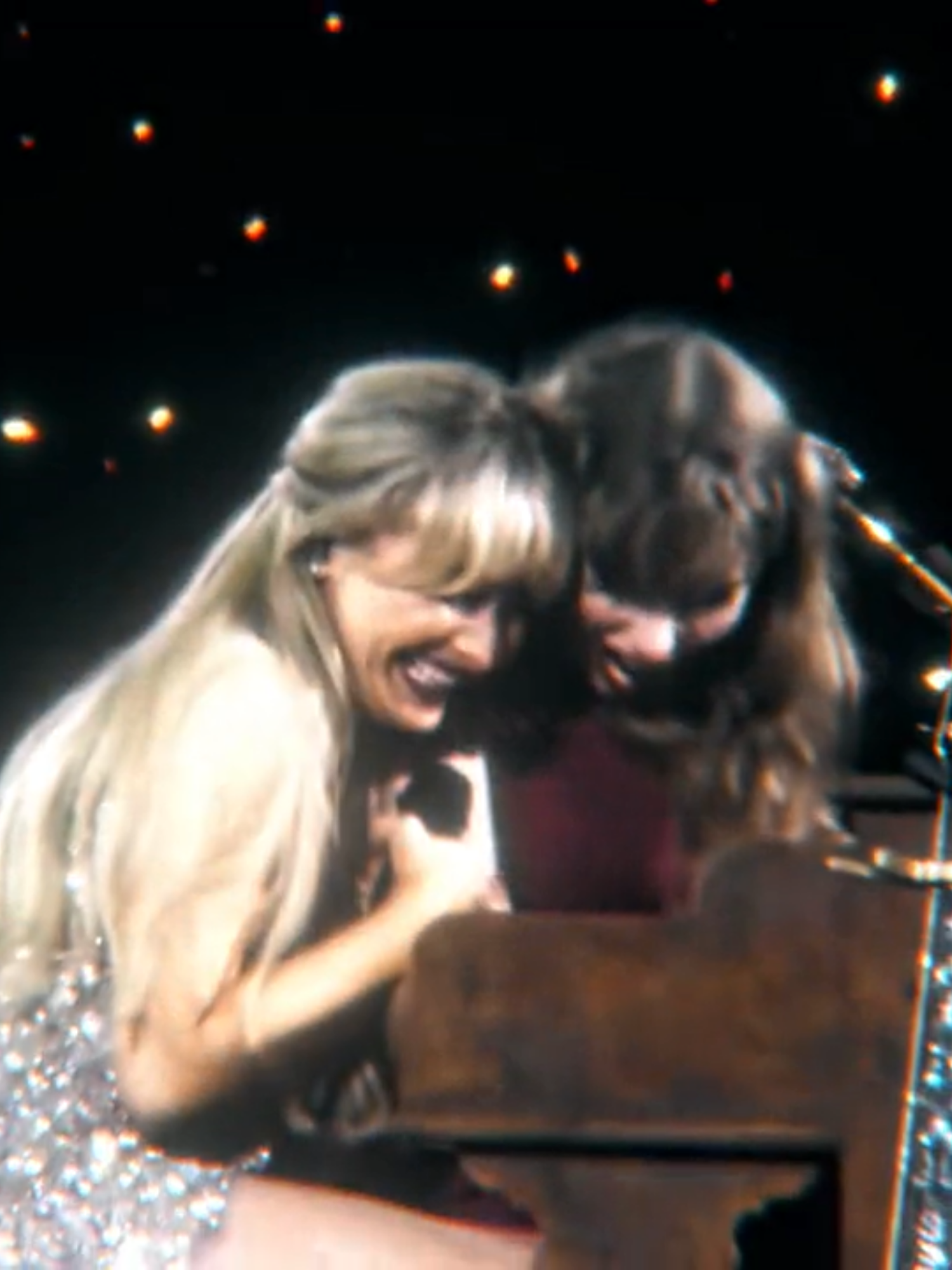 CAUSE I DON'T WANNA BE IN LOVE WITH ANOTHER EVEN IN ANOTHER LIFE @avooys 🥰❤️❤️❤️ #taylorswift #sabrinacarpenter #taybrina#taylorswiftedit #sabrinacarpenteredit#taybrinaedit #fyp #foryoupagе #txsae13