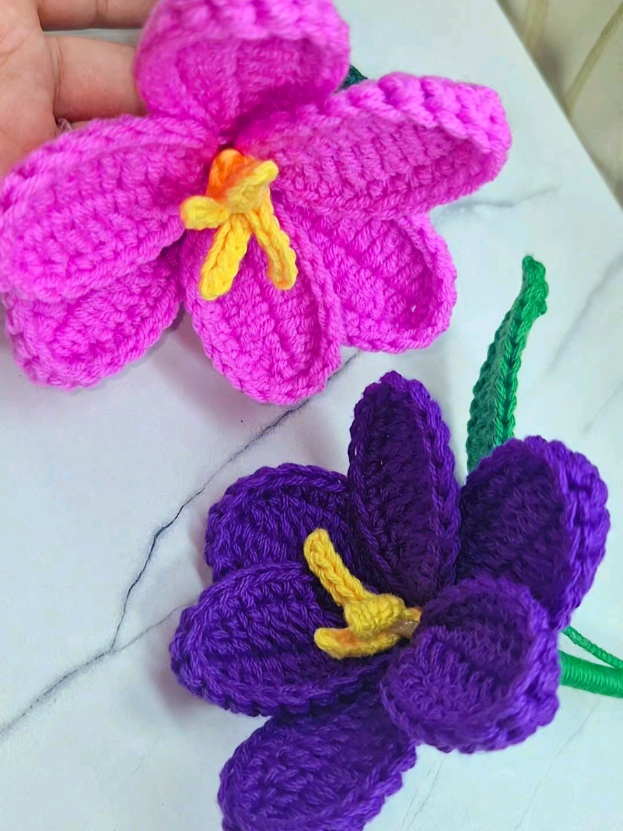 TULIPANES Abiertos a Crochet/ Patrón de Crochet Fácil  #flowers #knitting #crochet 