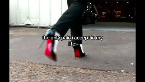 #christianlouboutin #christianlouboutinheels #louboutin #louboutins #louboutinheels 