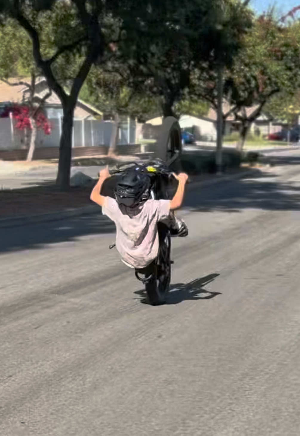 booty recording 😡🤬@grayson_adams_17 @ash.m #ai #fake #super73 #ebike #surron 