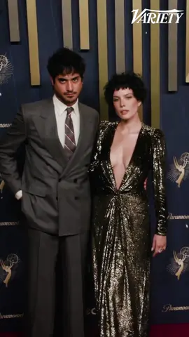 #Halsey and #AvanJogia at the #Emmys red carpet 