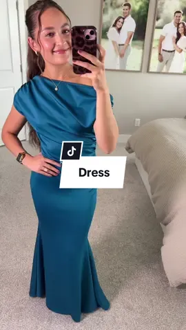 This quality of this dress is insaneeee 😭😍 #oys #oysdress #mermaiddress #formaldress #eventdress 