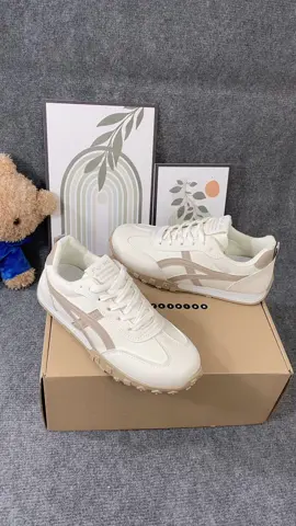 Giày thể thao basic êm nhẹ gọn chân ❤️ #reviewgiay #reviewgiaydepgiare #giaysneaker #giaythethao #xh                
