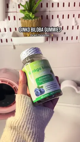 boost your brain with this ginko biloba🤭✨#brainbooster #biyodeglutathionegummies #ginkobilobagummies #ginkgobilobaforbrainenhancer #ginkobilobasupplement 