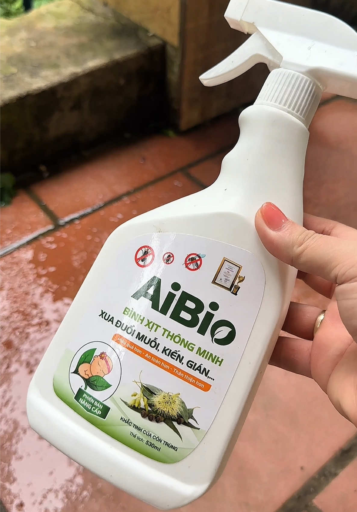 Xua đuổi muỗi kiến gián AIBIO#thuytinhtuy #thuykytinh #xuaduoimuoi #xitmuoi #xitmuoiaibio