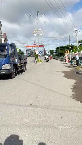 Từ Kế Sách em đi lên thành phố..😅 #xuhuongtiktok #mientay #canhdep #quehuong 