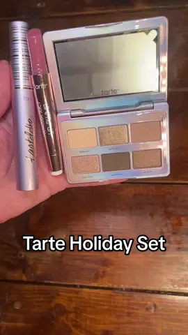#tartecosmetics #tartegiftset #tarteholidaysets #maracujajuicylip #makeuplaunch @tarte cosmetics 