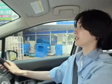 道枝駿佑くんの初運転手🚗編🩷🩷 彼女とのデートは絶対に送り迎えする彼女を送り迎えするくらいなら僕を送り迎えして欲しいなぁ。道枝くん免許を取って､週3～4で運転してる？やば過ぎる。😇🩷🩷 道枝くんの🚗に乗りたいなぁ。 