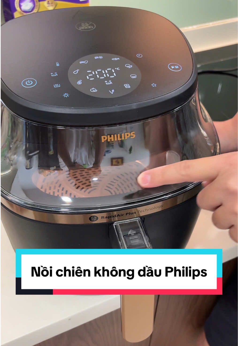 Nồi chiên không dầu Philips mẫu mới sang thật sự anh chị, chiên nướng đa năng rã đông thực phẩm làm trái cây sấy cũng được luôn nha #noichienkhongdau #noichien #noichienkhongdauphilips #philips #xuhuong 