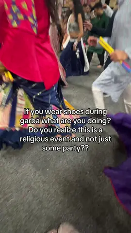 And getting stepped on isn’t fun #expo #garba #nj #fyp #creatorsearchinsights 