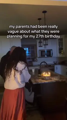 You know they’d been planning this for years! 😂 (via caitsbooks) #society #feelings #parents #humor #adulting #birthday #relatable
