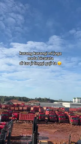 di tau ji sodara  #masukberanda #drivermuda #helmkuning #fyp #modestekul🔫 