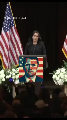 🚨 #NOW: Tulsi Gabbard holds back tears as the crowd goes absolutely crazy when she walks on stage at the #CharlieKirk vigil. A powerful moment.🙏