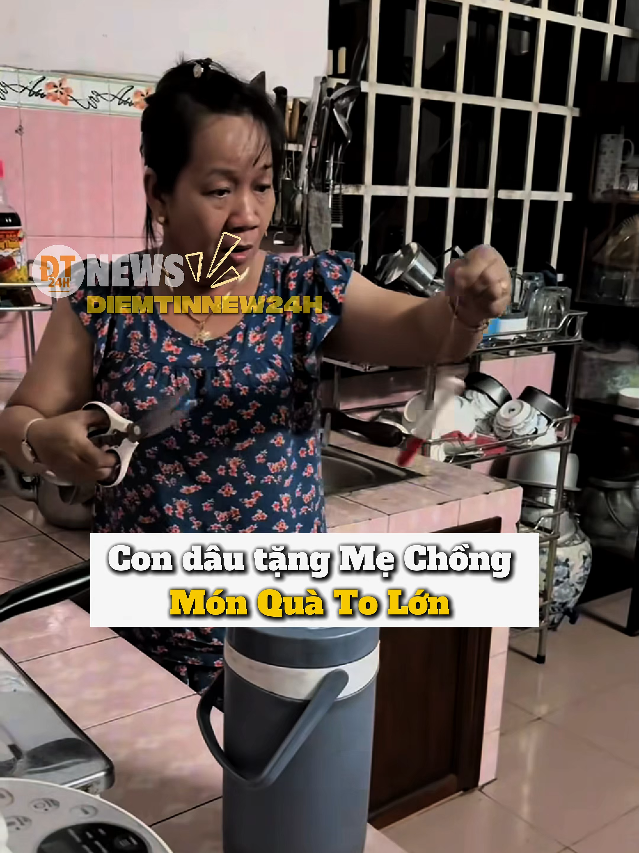 Con dâu tặng Mẹ Chồng Món Quà To Lớn #diemtinnew24h #giadinh #hanhphuc #yeuthuong #vochong