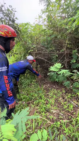 Menyusuri jejak penemuan kaki di jalur Mojokerto-Kota Batu beberapa waktu lalu, dan kini alhamdulillah kasusnya sudah terungkap, selengkapnya di FB Sholahudin Wijaya  #fyp  #trending  #tahuraradensoerjo  #kecamatanpacet 