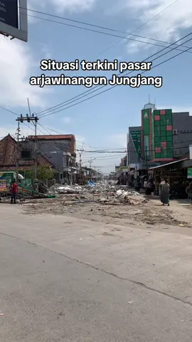Akhirnya ga rungseb lg ya gesyaa, jalan arjawinangun kembali☺️  #arjawinanguncirebon #pasararjawinangun #cirebonpride🏴‍☠️ #cirebontiktok 
