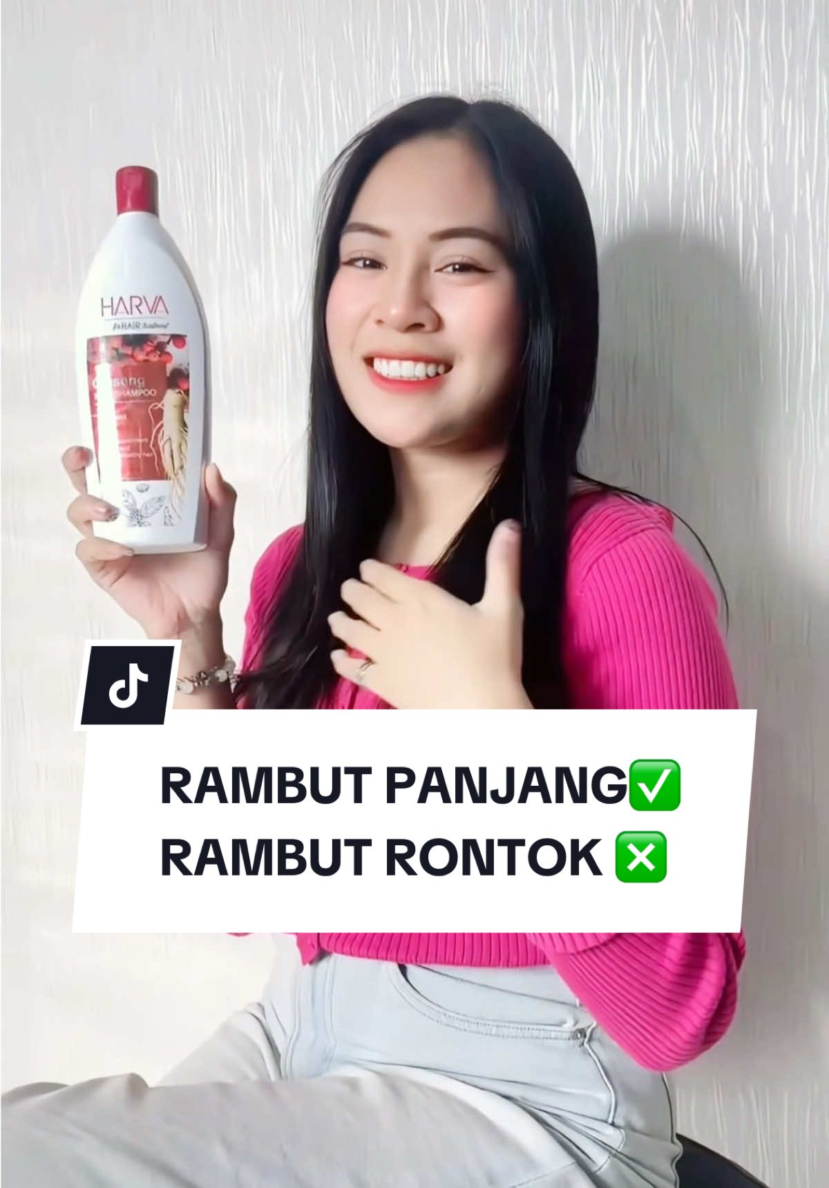 👱🏻‍♀ Rambut panjang tapi rontok & tipis? Jangan khawatir lagi! Kini ada HARVA Shampoo Ginseng with Panthenol 💆‍♀️✨ Diformulasikan khusus untuk bantu menguatkan akar rambut dan mengurangi hair fall. #HarvaHairCare #HarvaShampooGinseng #ByeByeRambutRontok #HairFallTreatment #HairCareRoutine @liorabeauty.official 