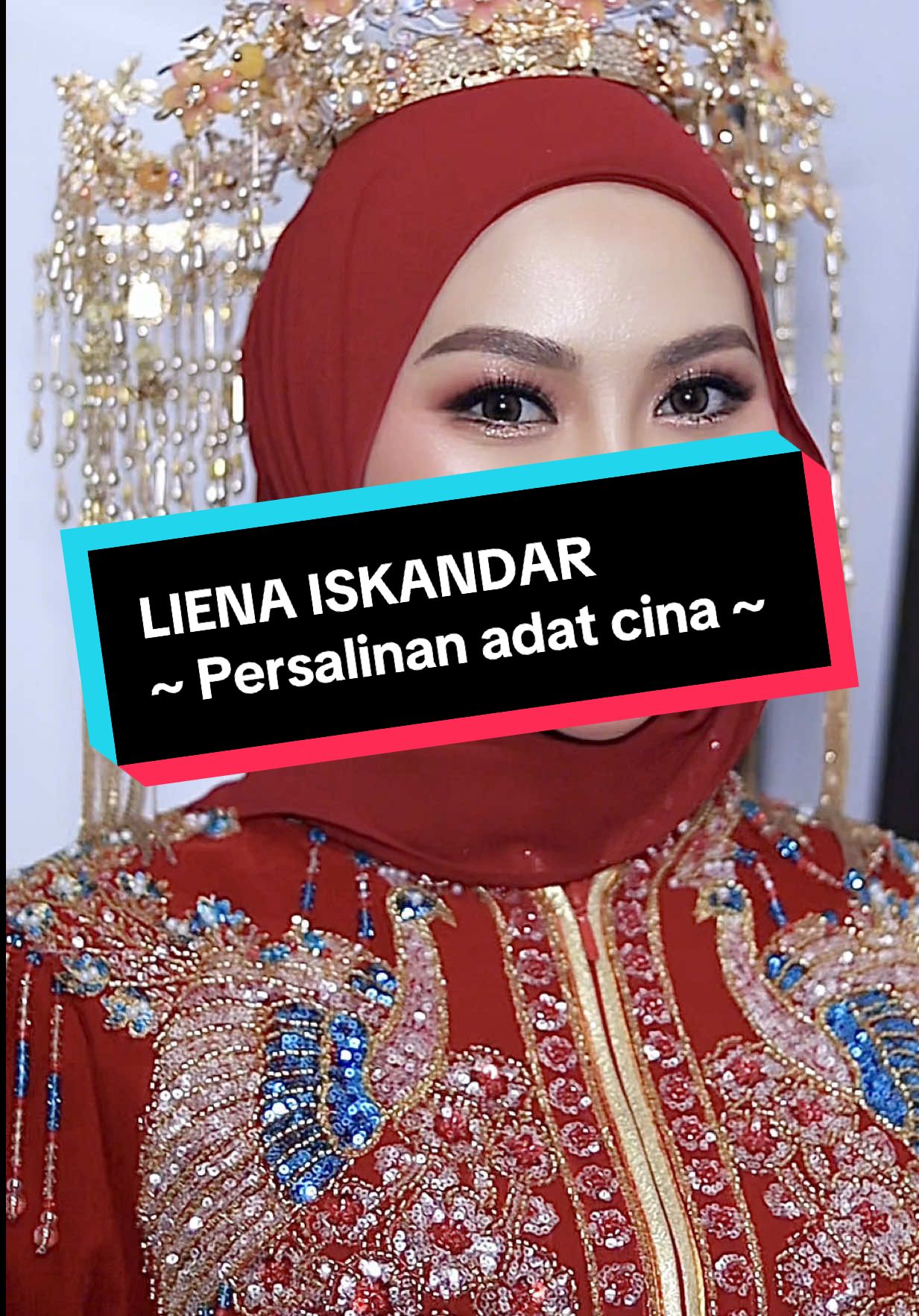Touch up makeup @lienaiskandar untuk persalinan kedua , busana adat cina 📍The Dome , Klang  Mua : @magictouchbysitininii  Hijab styist @erlmyra  Henna artist : @hennabybeehijabstylist  Any inquiries / booking your slot direct by whatsapp only (link at bio) 012-4791905 #muaklselangor #muasemenyih #muakajang #muakajangbangiputrajaya  #muadengkil                    