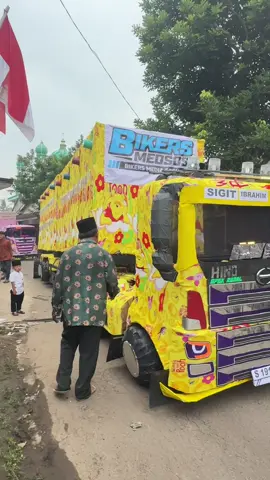 Mobil Mobilan HINO 500 