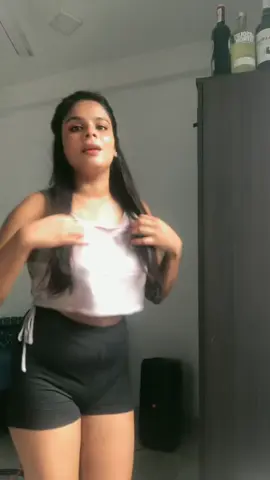 මිතුරන් හැම තිස්සේ දොස්කිවා ඔයා 😔🫀❤️ගැන #onemillionaudition #tik tok#viralvideo #fouryou #colombo 