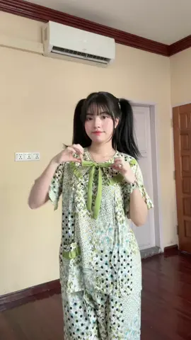 အပွင့်သဇိုင်းလေး တွေ ထပ်ရောက်ထားပါတယ်ရှင့် #စပန်အသားရှယ်ချုပ်ရိုးချုပ်သားအာမခံ #3ထည်ကစပြီးလက်ကားဈေးနဲ့ယူ #အိမ်ရောက်ငွေချေနဲ့ပို့ပေးပါတယ် #MDY #flypシ #swancollection #foryou 