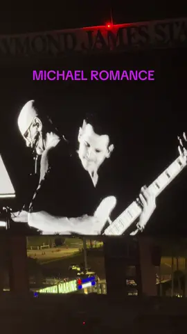 I got LUCKY gettin this vid from the nose-nosebleeds  #mikeyway #longlivetheblackparade #mcr #mychemicalromance #fyp 