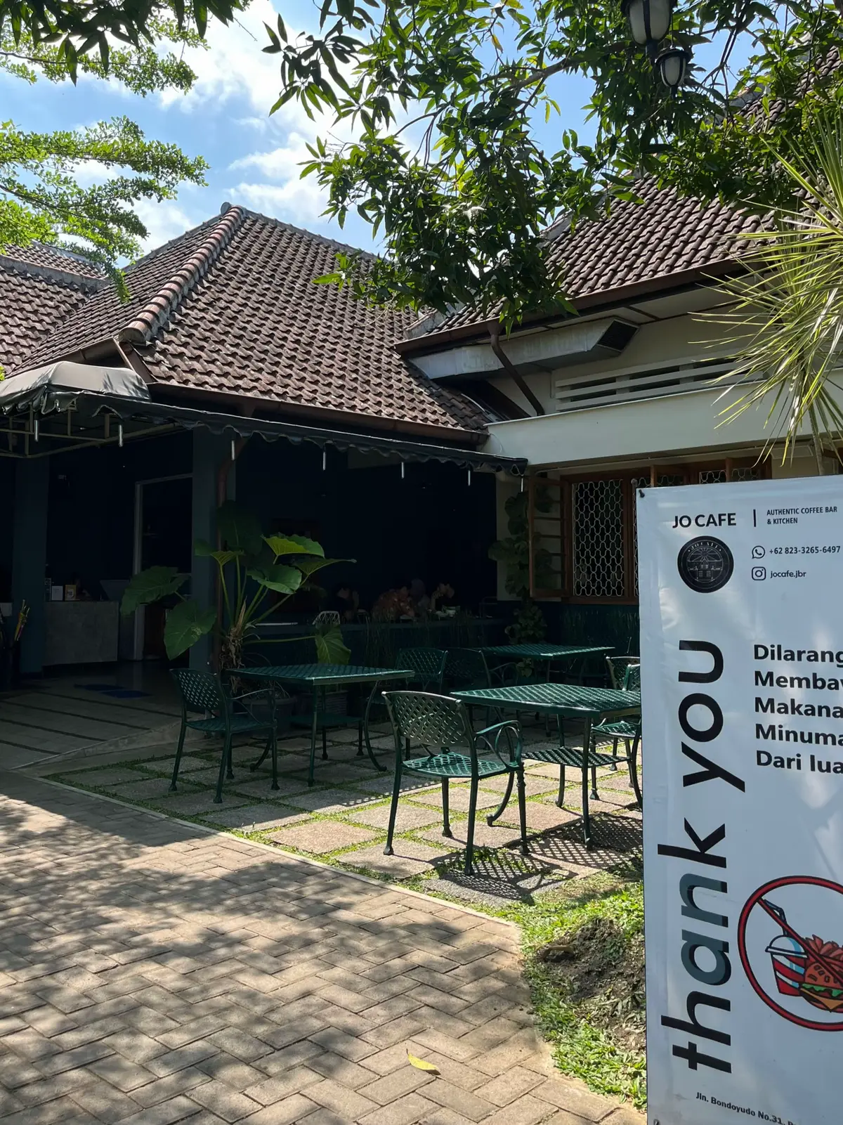 ⭐️9/10 cozy adem tenang pw powlll  menunya juga buanyakk porsinya kenyang poll  #cafejember #recomendasicafe #fyp 