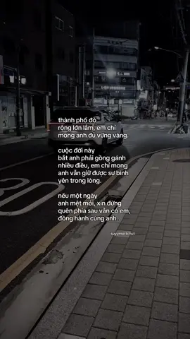 “Em luôn ở đây..” #tinhyeu #suyymottchut #viral #fyp 