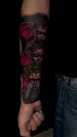 #nuevolaredo🇲🇽 #tattoo #satan #demonio @ErickInked  👹🤑🤟🏼🔋👽