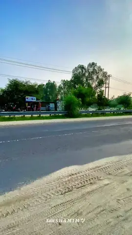 হুম হুম শুনলাম আমাদের পঞ্চগড়ে নাকি অনেক বড় বড় সেলিব্রেটি আছি তো কে কে আছে লাগান তো মেনশন দেখি #viral #voice #video #viraltiktok #foryoupage 