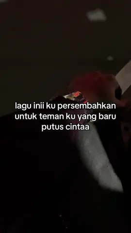 🗿