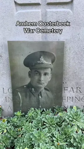 #marketgarden #hero #british #airborne #cemetery 
