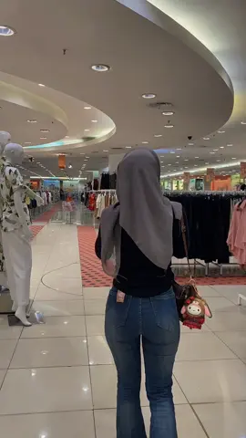 Punya kamu,kesayangan kamu hehe#fyp #jj #jawapride #kulipabrikhitz #ootdhijab 