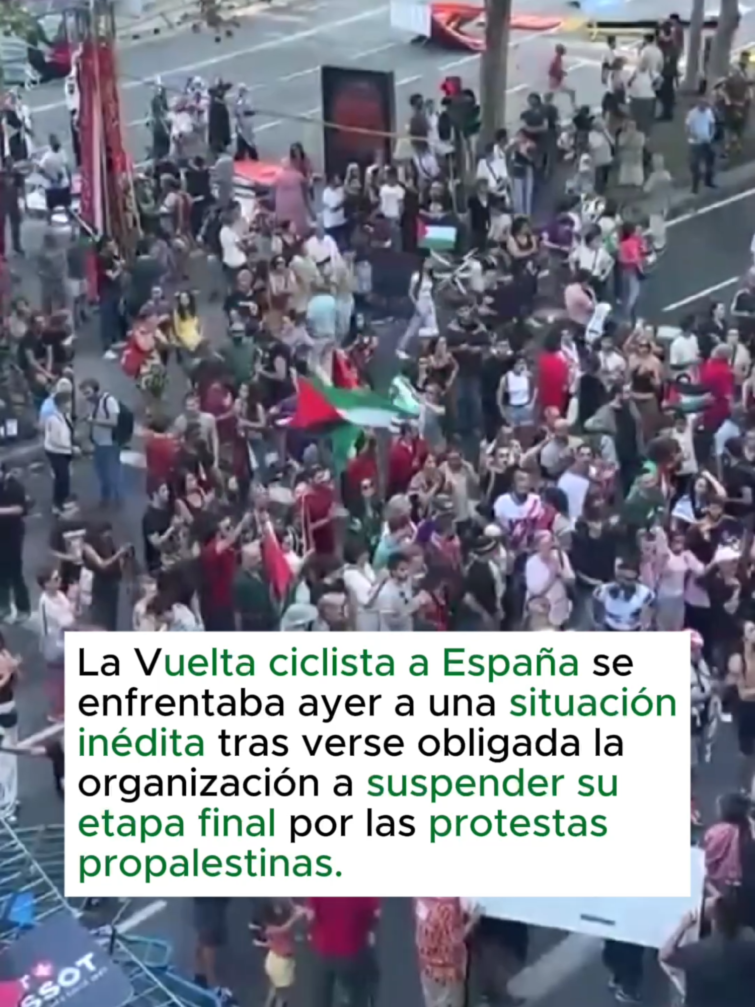 🚴🏻 🇵🇸 La Vuelta ciclista a España se enfrentaba ayer a una situación inédita tras verse obligada la organización a suspender su etapa final en Madrid por las protestas propalestinas. #OndaCero #Noticias #Actualidad #España #VueltaEspaña #Palestina
