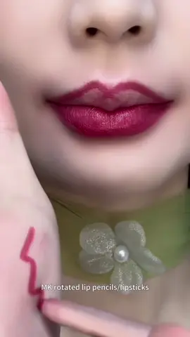 Your Secret to the Perfect Pout