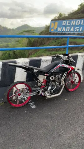 #albaetaracingexhaust #fyp #supermotoherex #kebumen24jam #crfherexstyle 
