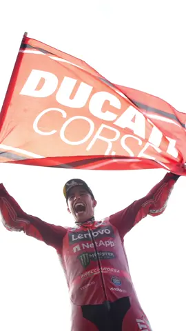 Unposted 🎥🇸🇲🔴 #ForzaDucati #DucatiLenovoTeam 