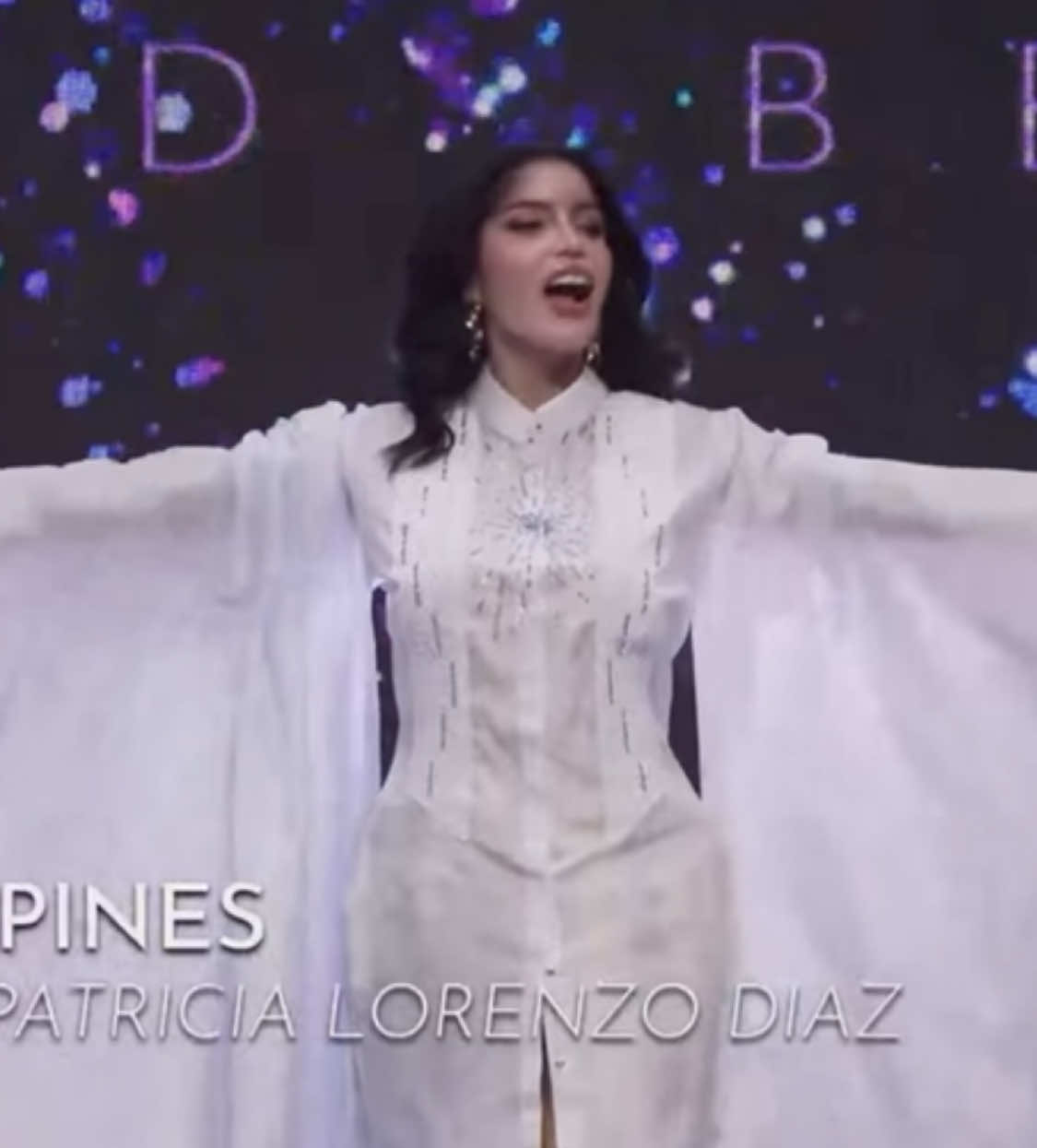 MARUNONG KA BANG SUMAYAW, ANNE? | Parodying herself, Miss International Queen Philippines 2025 Anne Patricia Lorenzo Diaz showcases her dance moves to the tunes of Marina Summers’ “AMAFILIPINA” and Michelle Marquez Dee’s “REYNA”.  In the interview after her Talent Performance, Anne admits her fear of dancing and performing on stage which she hoped and indeed conquered in this performance. LOVEANNE lang!  #ThePhilippinePageantry #AnnePatriciaLorenzoDiaz #missinternationalqueen2025 @Anne Patricia Lorenzo @miss international Queen @Miss International Queen @Marina Summers @MMD  