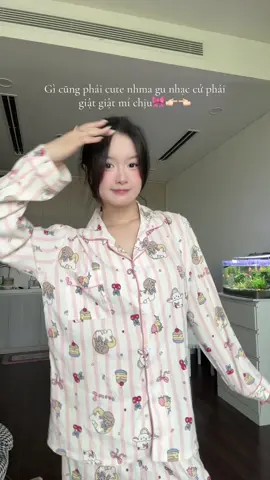 Bộ tui mặc là cừu hồng nhe mí bà