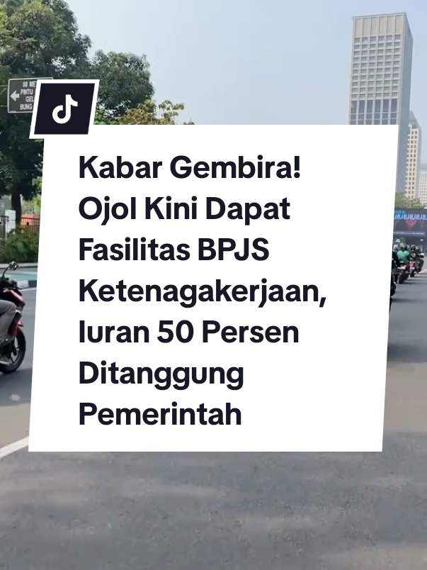 Pemerintah memberikan kabar menggembirakan bagi para pengemudi ojek online (ojol). Mulai akhir tahun ini, para pekerja lepas di sektor transportasi online akan mendapatkan fasilitas BPJS Ketenagakerjaan dengan perlindungan lengkap, mulai dari jaminan kecelakaan kerja, kehilangan pekerjaan, hingga jaminan kematian. Menteri Koordinator Perekonomian Airlangga Hartarto menegaskan, kebijakan ini merupakan bagian dari upaya pemerintah memperluas jaminan sosial bagi pekerja non-formal. 