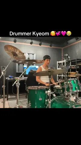 HE’S SO GOOD!!! 😭😩🥰 #dk #dokyeom #seventeen #svt #carat #kpop #fyp @SEVENTEEN 