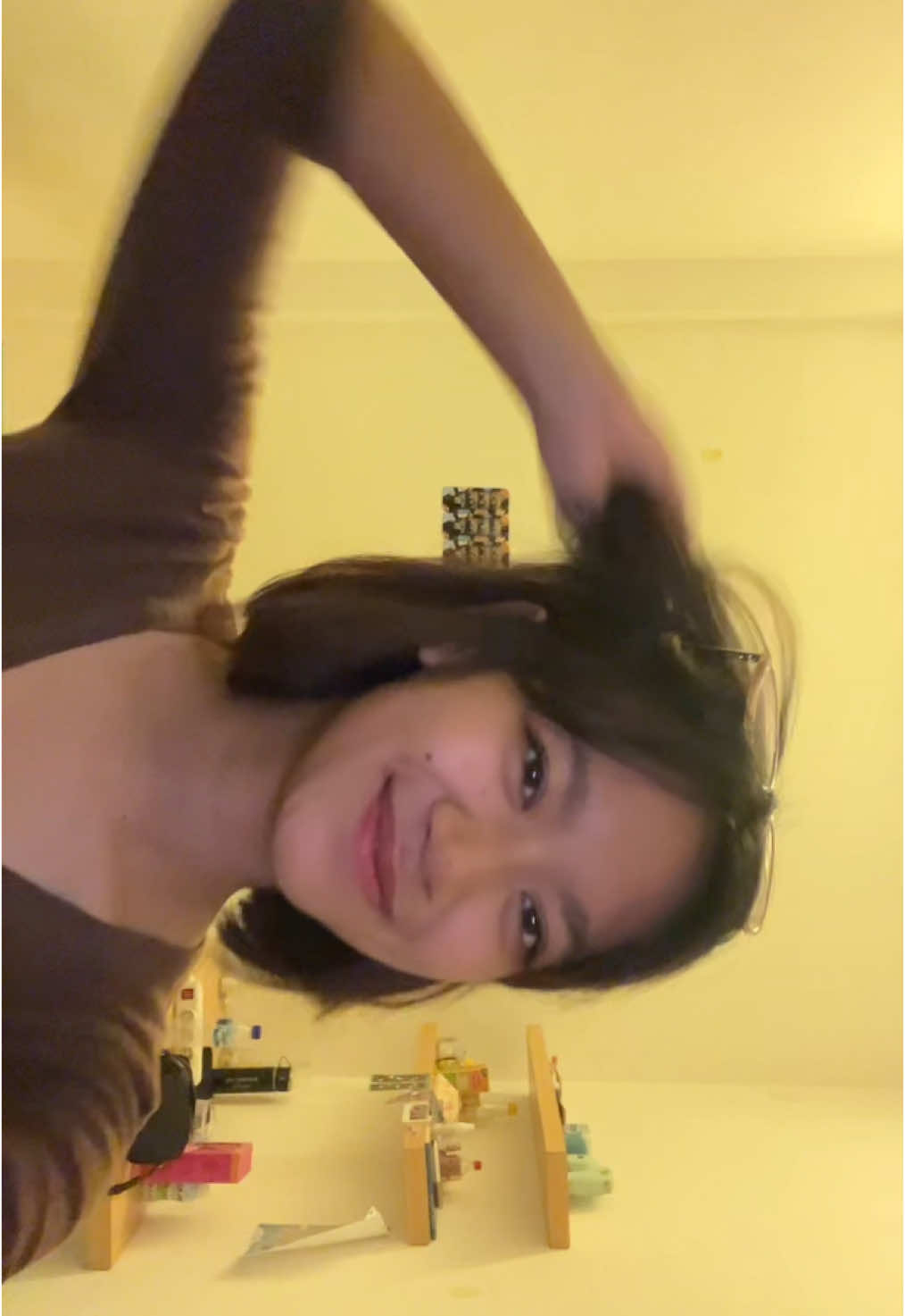 i made this tiktok for the sole purpose of showing my new hair 💇🏻‍♀️ 👋🏼