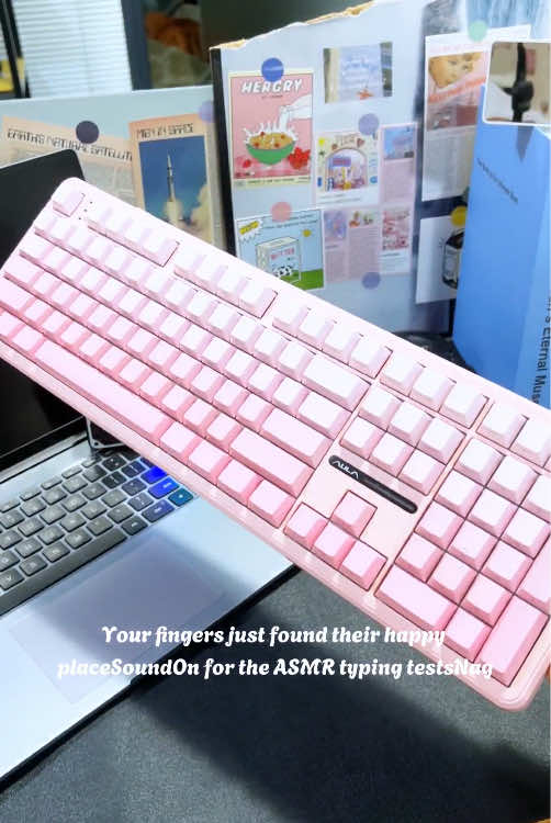 POV: Your fingers just found their happy place.🎶 Sound on for the ASMR typing test! #spotlightfinds #keyboard #giftideasforher #giftideasforhim #tiktokshopbacktoschool